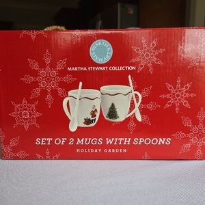 NIB Martha Stewart Collection Holiday Mug Set with Spoons